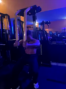 FreszX online show from November 5, 2025, 3:28 am