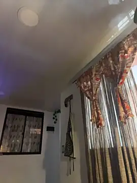 FreszX online show from April 10, 2026, 4:23 pm