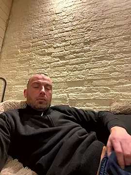 Rotteei1 online show from January 14, 2026, 5:40 pm