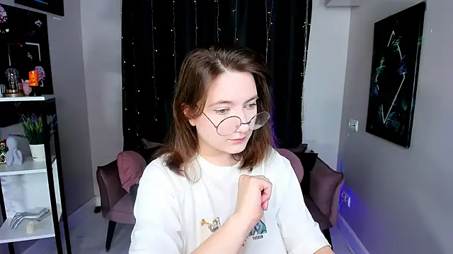 fairy tara online show from November 13, 2025, 9:03 pm