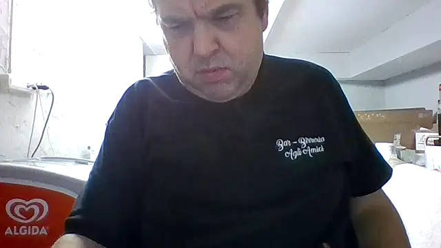 Snapshot of stefistefi8097 chatting on November 20, 2025, 7:35 pm stefistefi8097 online show from November 20, 2025, 7:35 pm