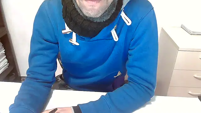 topg84 online show from December 15, 2025, 5:39 pm