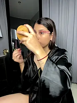 Sammy Sweet01 online show from October 31, 2025, 12:17 pm