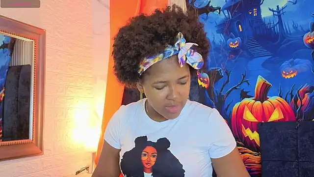 TianaLaRoux online show from October 23, 2025, 11:20 am