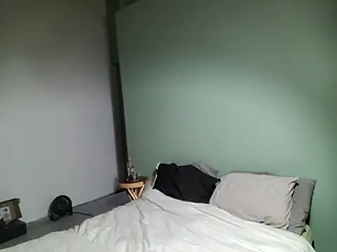 Xlylyxcouple online show from October 19, 2025, 12:55 am