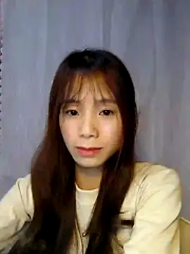 Monkey-0d online show from November 10, 2025, 1:32 pm