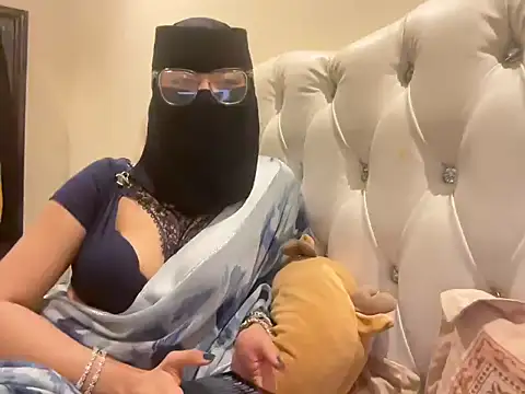 Snapshot of manesa1 chatting on November 16, 2025, 9:26 am manesa1 online show from November 16, 2025, 9:26 am