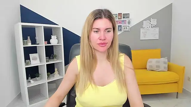 Snapshot of AryaAltkerer chatting on March 3, 2026, 1:50 pm AryaAltkerer online show from March 3, 2026, 1:50 pm