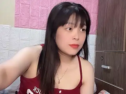 Butterfly kee online show from December 2, 2025, 1:50 pm