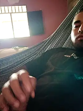 Luis1605 99 online show from October 20, 2025, 6:08 pm