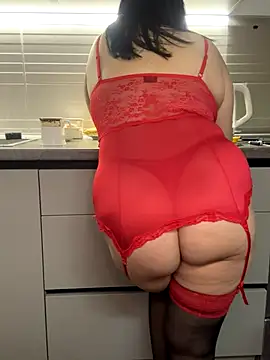 Love  Mom online show from November 27, 2025, 12:29 pm