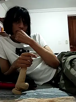 sophiasleepy1 online show from December 4, 2025, 4:16 pm