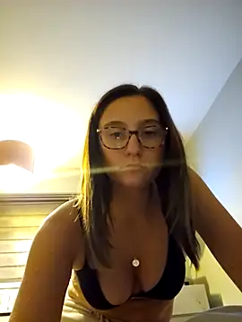 Snapshot of SashaBabyxx chatting on November 2, 2025, 8:00 pm SashaBabyxx online show from November 2, 2025, 8:00 pm