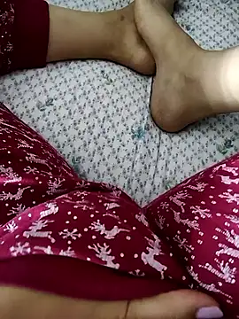 sexydeaChanel online show from November 3, 2025, 10:42 pm