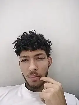 LyliaWood online show from December 18, 2025, 2:17 am