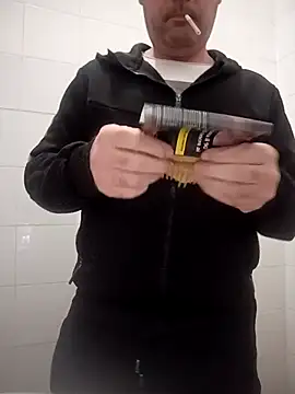 Romaeterna  online show from November 10, 2025, 5:34 pm