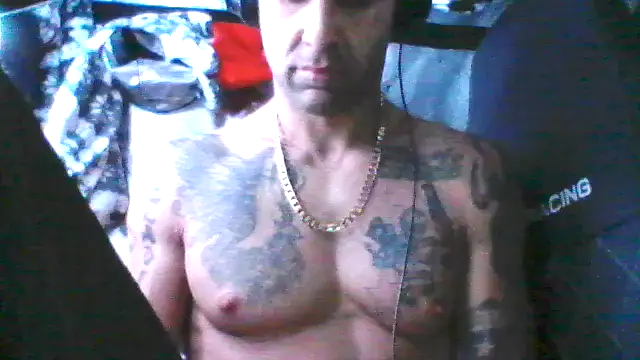 Snapshot of alphacloudGod chatting on February 6, 2026, 1:47 pm alphacloudGod online show from February 6, 2026, 1:47 pm