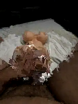 Snapshot of mrharddickk chatting on December 4, 2025, 12:20 am mrharddickk online show from December 4, 2025, 12:20 am