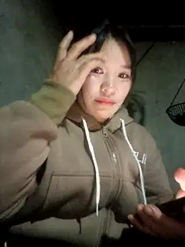 chipu06 online show from November 30, 2025, 10:30 am