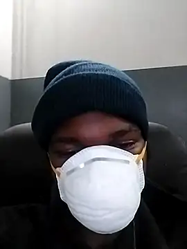 loVbRo1 online show from November 1, 2025, 1:07 am