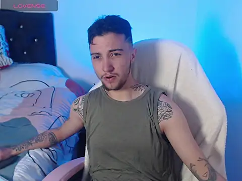 Snapshot of MacallanFtm chatting on March 4, 2026, 4:57 pm MacallanFtm online show from March 4, 2026, 4:57 pm