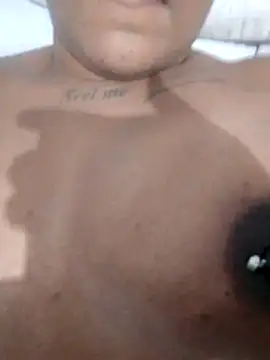 Jennyy31 online show from December 17, 2025, 1:33 am