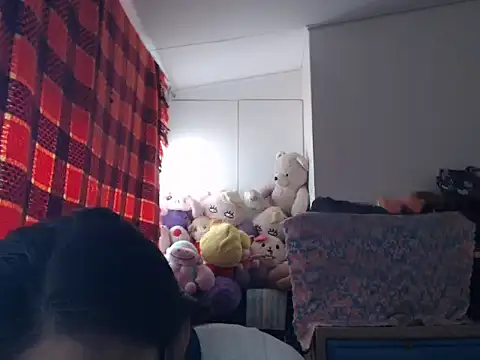 Snapshot of Kinkybela2025 chatting on February 1, 2026, 5:17 am Kinkybela2025 online show from February 1, 2026, 5:17 am