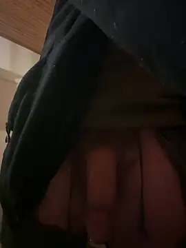 bart98geil online show from February 12, 2026, 4:40 am