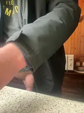 bart98geil online show from March 30, 2026, 6:03 am