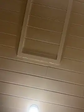 bart98geil online show from April 21, 2026, 4:19 am