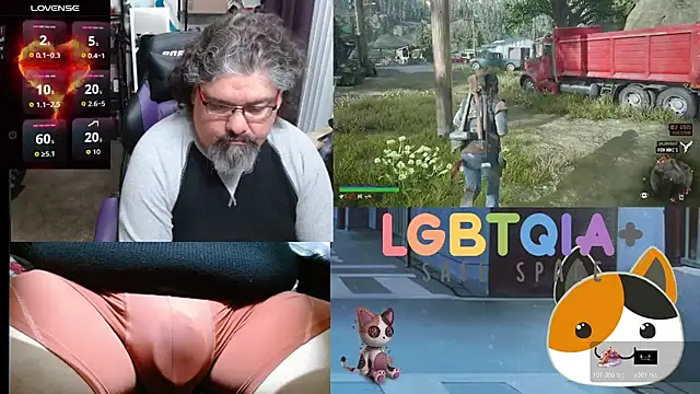 geekycastillo online show from November 5, 2025, 8:42 pm