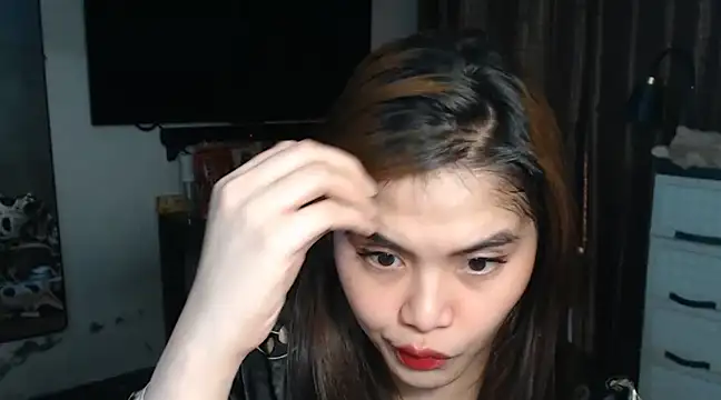 Snapshot of SeductiveTsDoll chatting on March 19, 2025, 2:48 am SeductiveTsDoll online show from March 19, 2025, 2:48 am