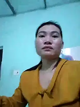  LAN  online show from November 8, 2025, 10:41 pm