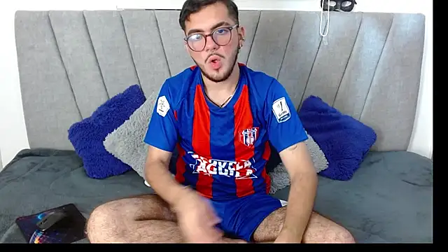 Zac Golden online show from November 14, 2025, 2:21 am