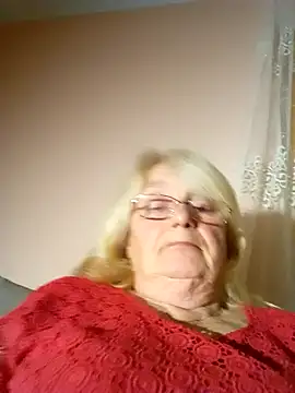 Snapshot of AmyLove353 chatting on October 24, 2025, 9:22 pm AmyLove353 online show from October 24, 2025, 9:22 pm