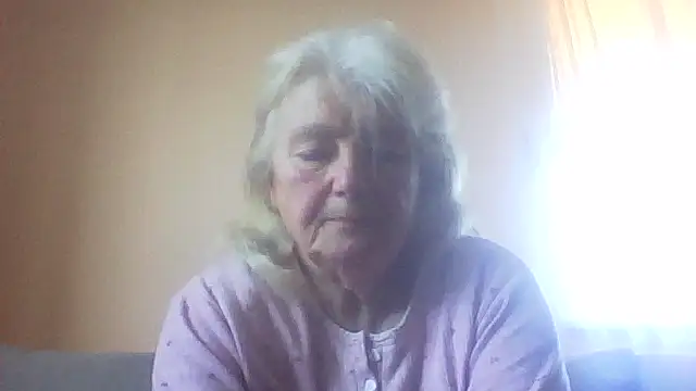 AmyLove353 online show from April 22, 2026, 4:59 am