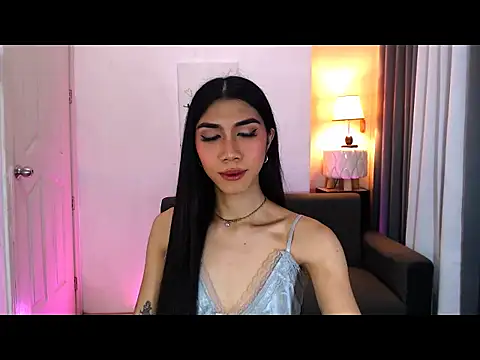 tsgorgeousmargaux online show from December 1, 2025, 3:17 pm