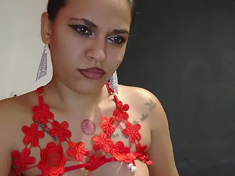 HotJanetta online show from February 7, 2026, 5:44 am