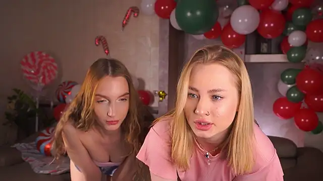 MarisLopaz online show from December 21, 2025, 3:13 am