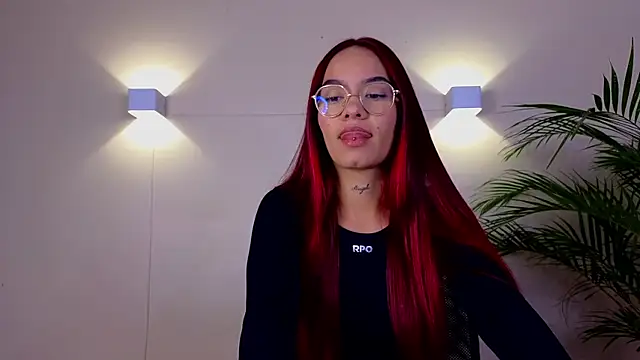 Snapshot of gracehall_1 chatting on February 19, 2026, 11:17 am gracehall 1 online show from February 19, 2026, 11:17 am