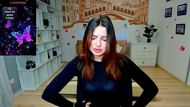 KittyShenson online show from April 5, 2026, 5:37 am