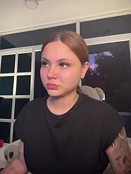 Beella1  online show from November 19, 2025, 11:32 am