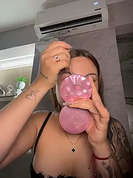 Beella1  online show from February 1, 2026, 11:42 am