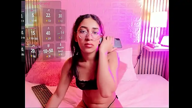 medussa sexi online show from November 10, 2025, 3:27 am