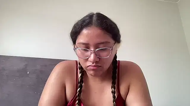 Snapshot of Kmiii21 chatting on January 12, 2026, 6:57 pm Kmiii21 online show from January 12, 2026, 6:57 pm