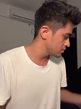 Snapshot of VERGALARGA120 chatting on December 15, 2025, 5:44 am VERGALARGA120 online show from December 15, 2025, 5:44 am