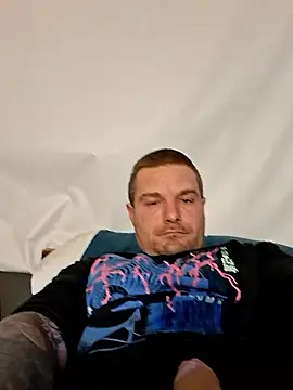 DadDDick925 online show from January 10, 2026, 1:07 am