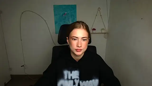 Snapshot of Candy_Chloe_ chatting on October 28, 2025, 12:30 pm Candy Chloe  online show from October 28, 2025, 12:30 pm