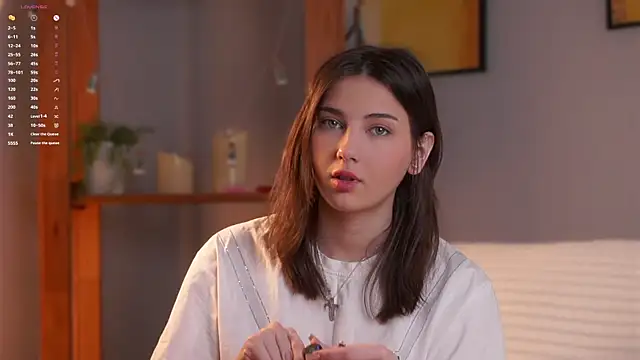 KateCahee online show from April 16, 2026, 1:39 am