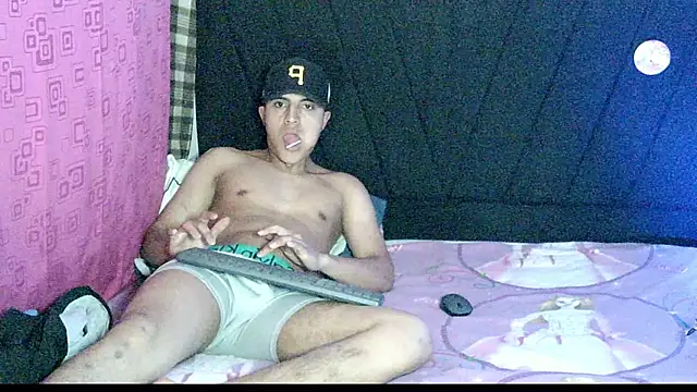 ReferredArtwork online show from November 19, 2025, 7:58 pm